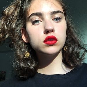 Meet your Posher, Eliza